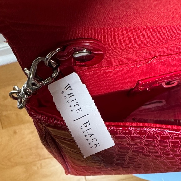 White House Black Market Red Crocodile-Embossed Clutch - Picture 5 of 10